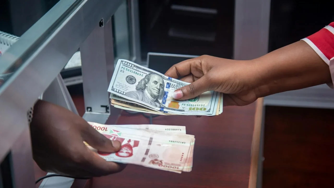 Bank Teller Financial Analyst