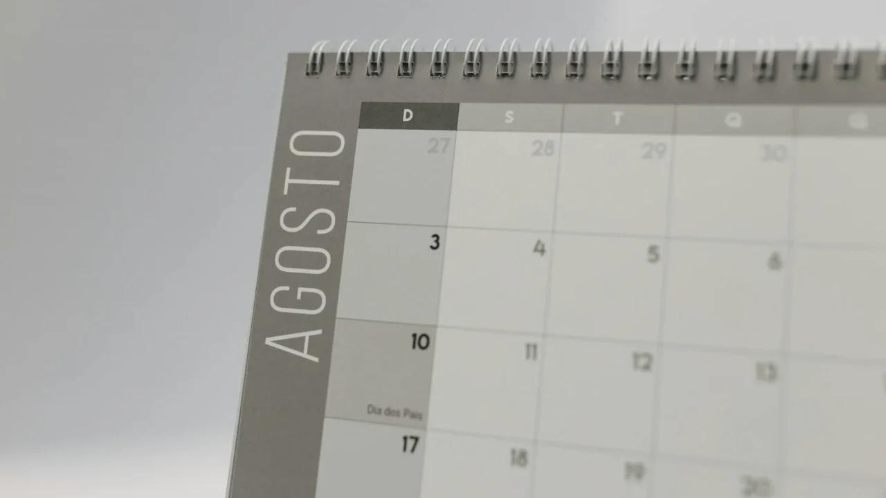 Calendar Wall Clock
