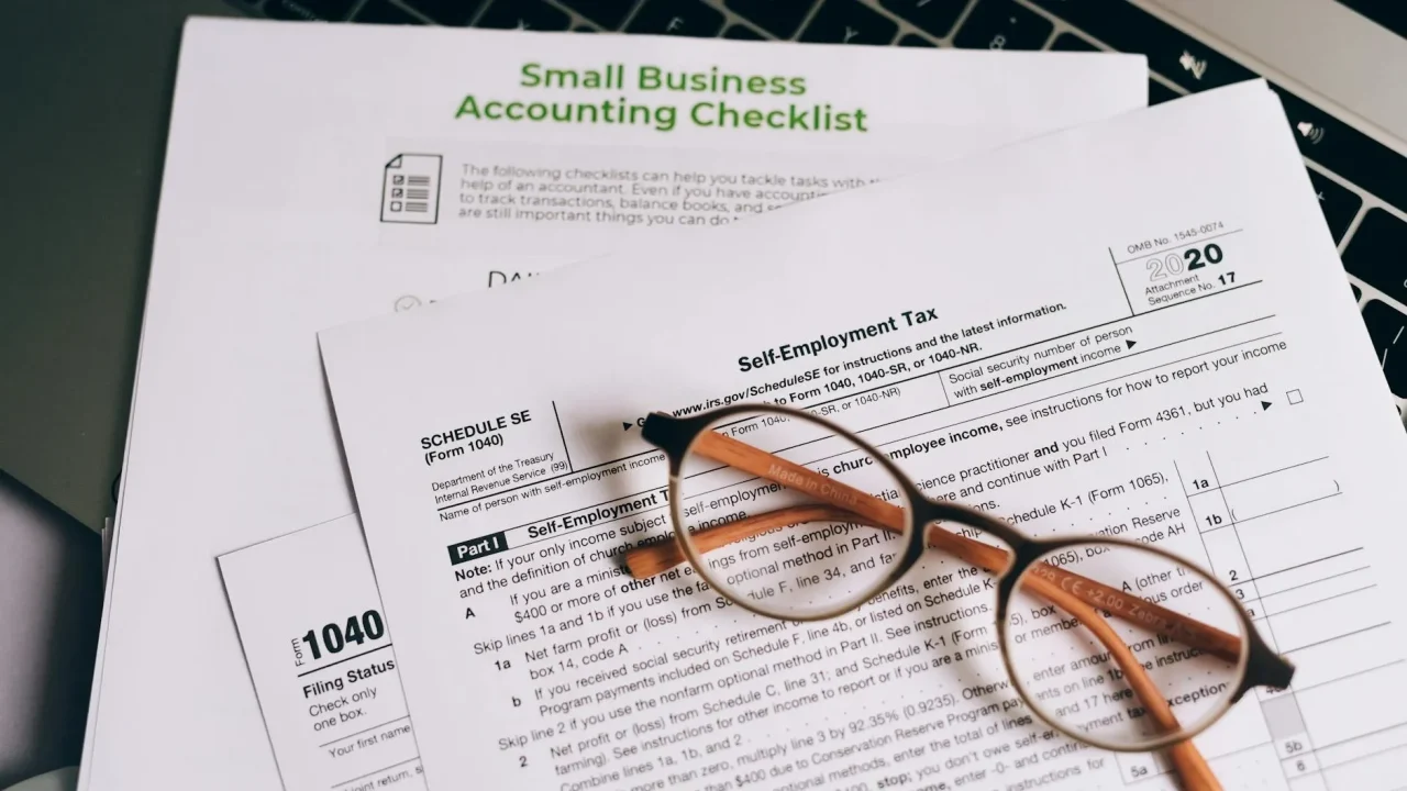 Checklist Glasses