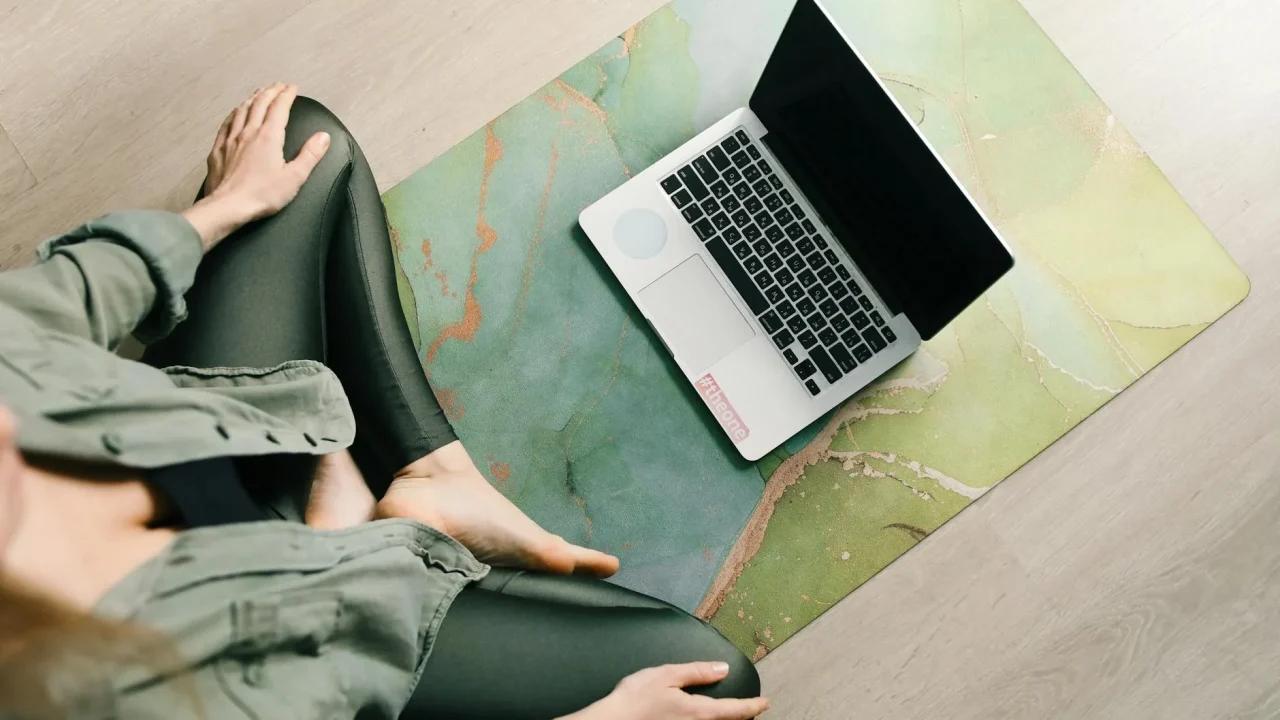 Clock Yoga Mat