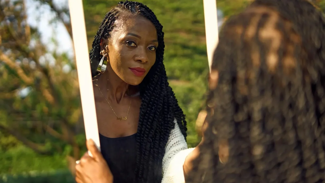 Confident Mirror