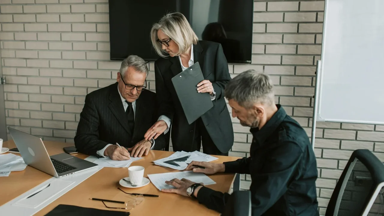 Corporate Leadership Team Strategy