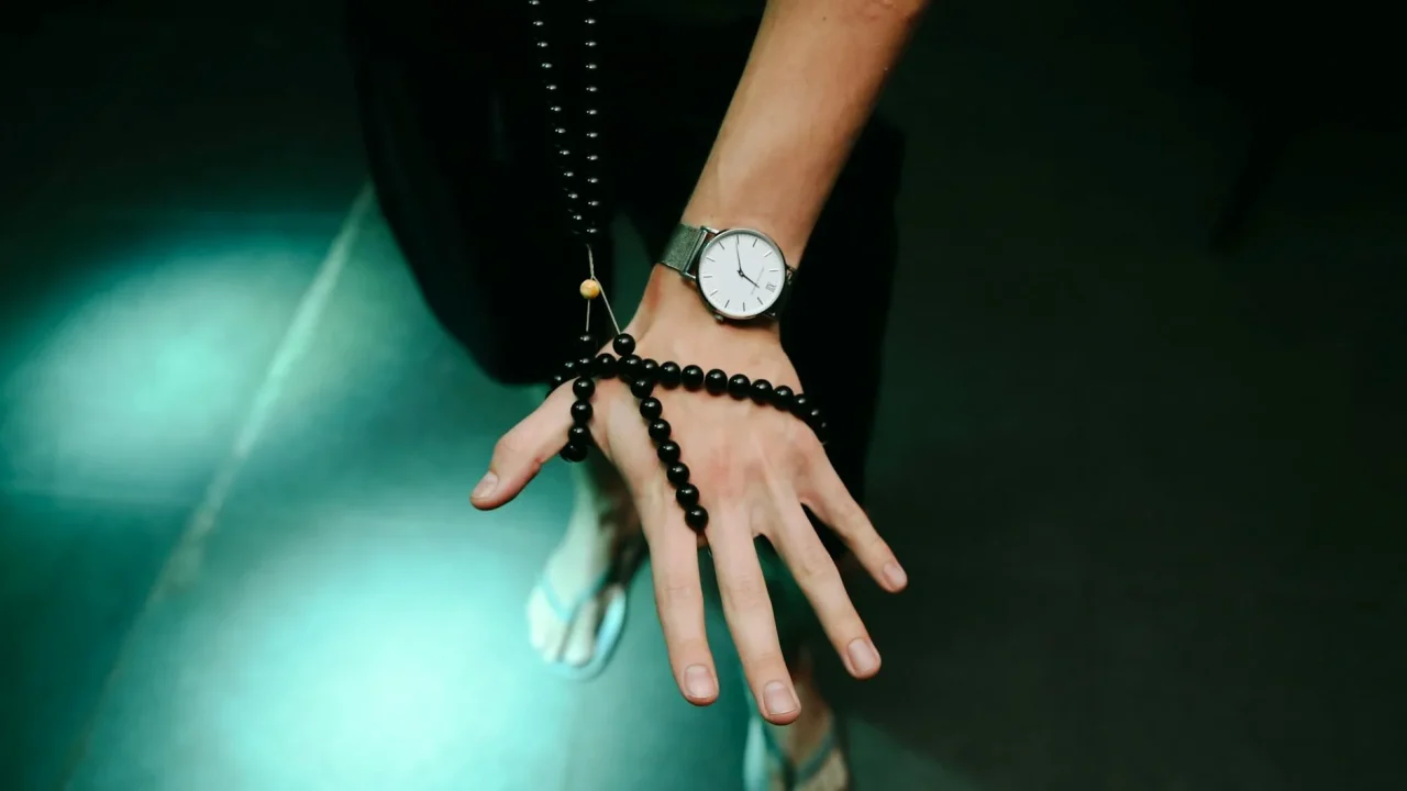 Handshake Wrist Watch