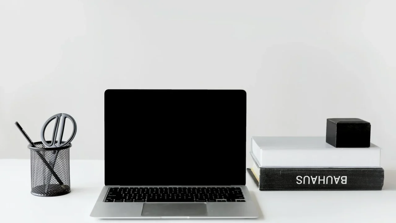 Laptop Books