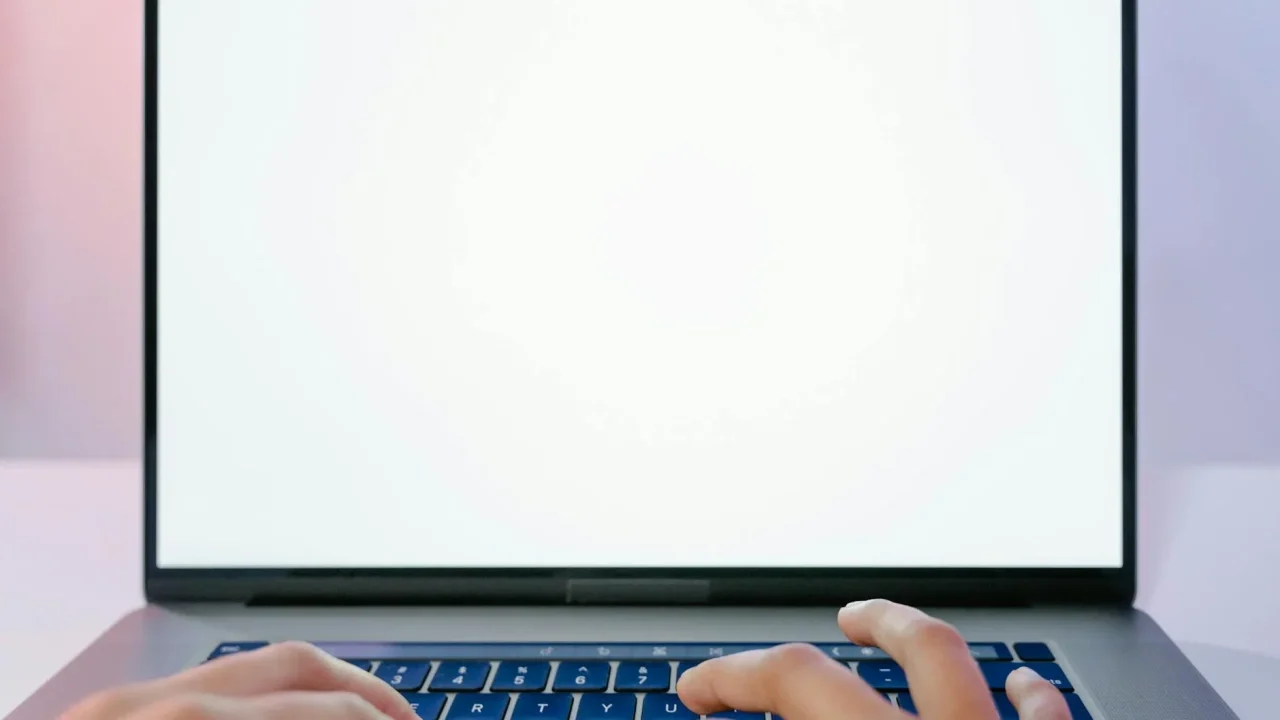 Laptop Notification Icon