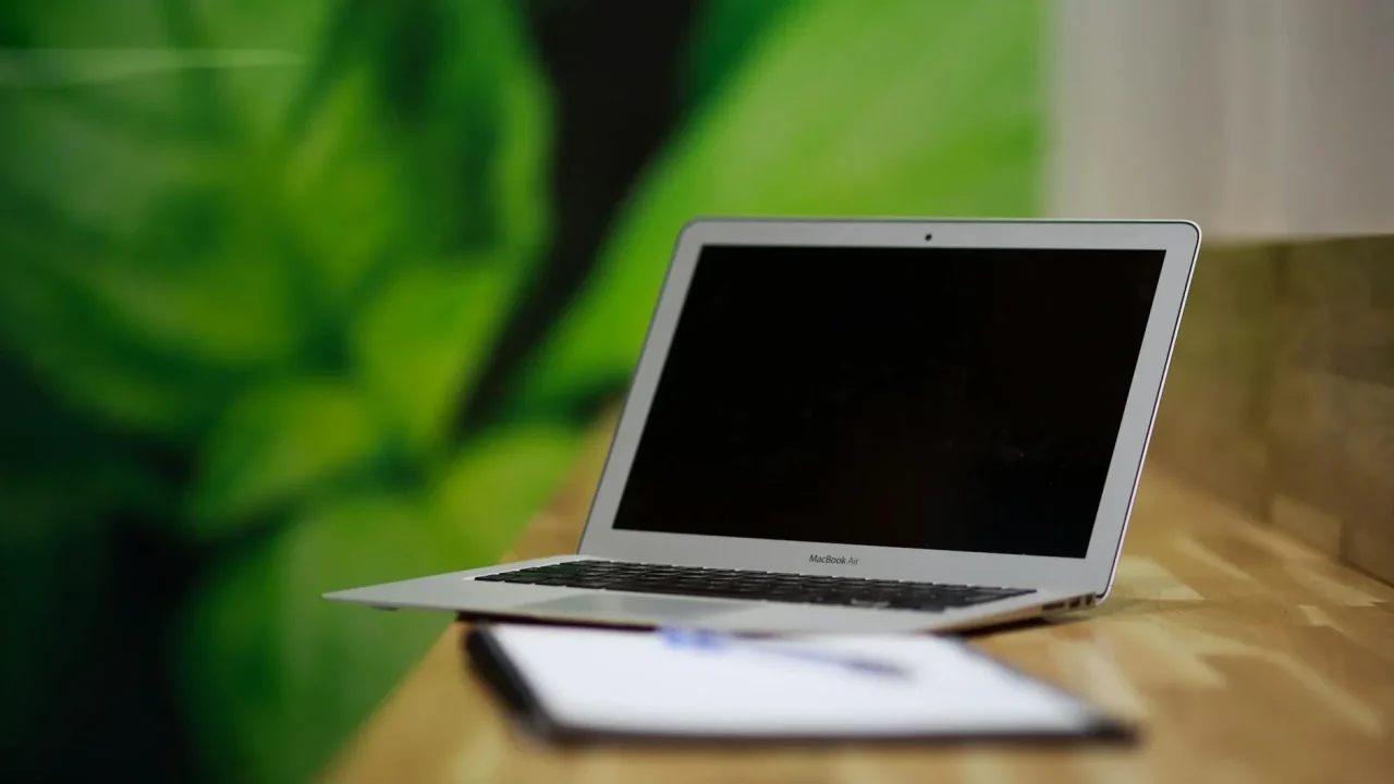 Laptop Office