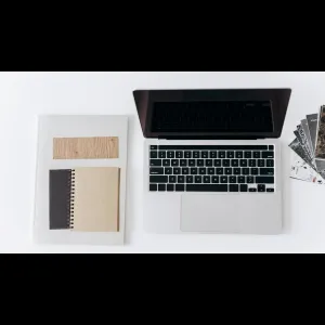 Laptop Resume Design