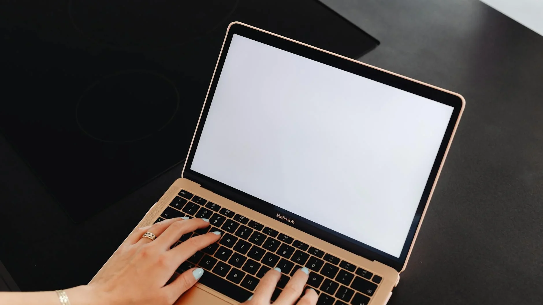 Resume Laptop Screen