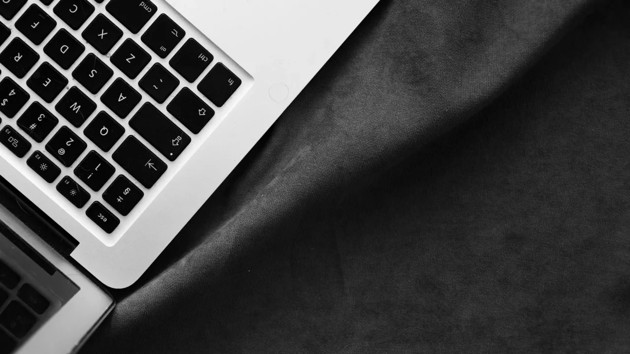Resume Layout Laptop