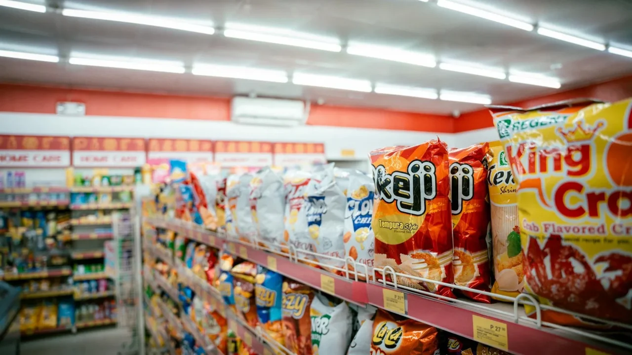 Retail Store Supermarket Shelf