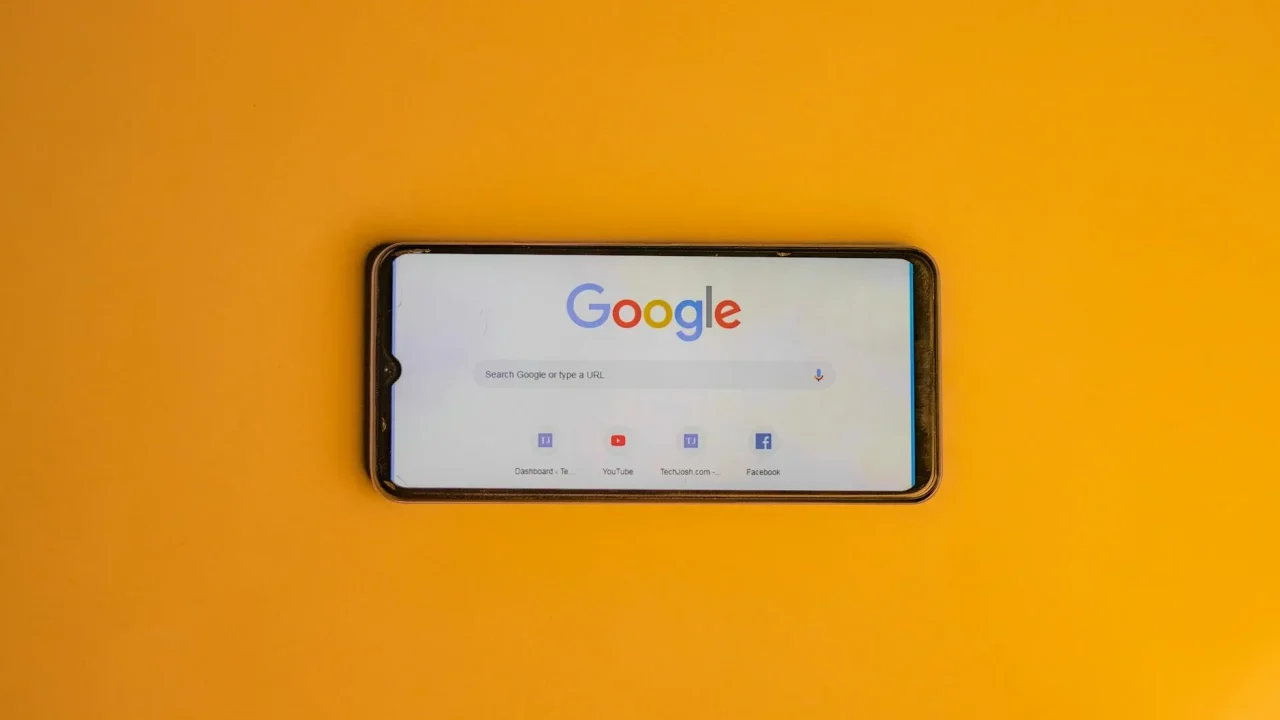 Smartphone Search Engine