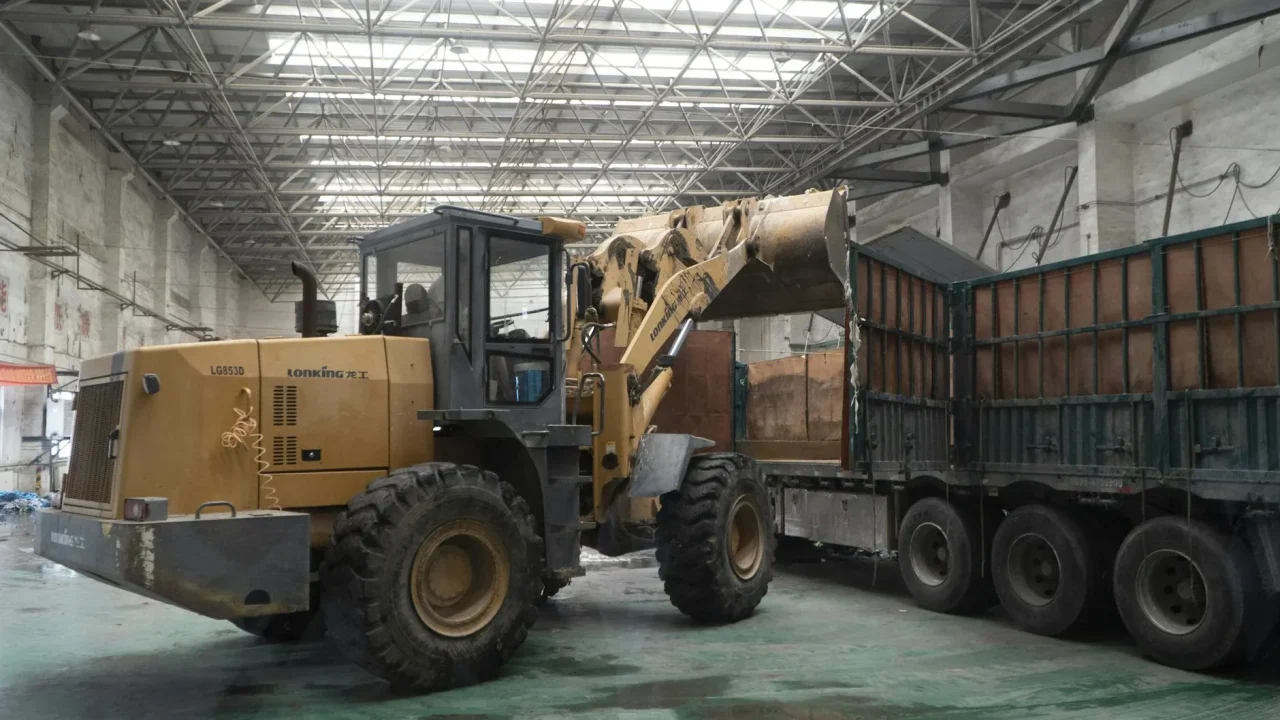 Warehouse Management Heavy Equipment