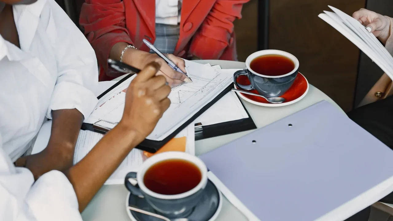 Coffee Shop Group Discussion