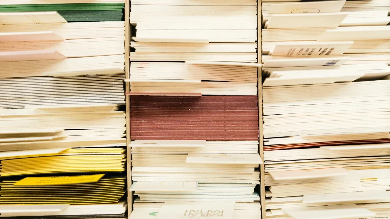 Folder Paperwork