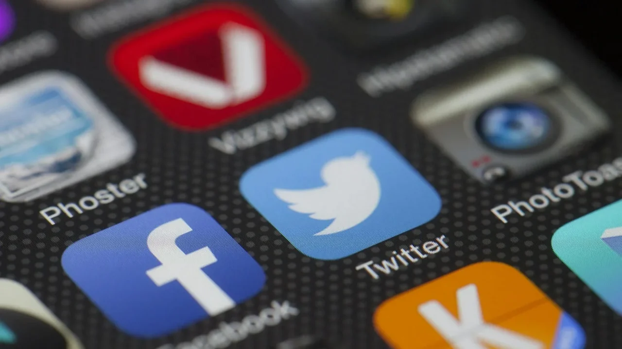 Profile Picture Social Media Icons