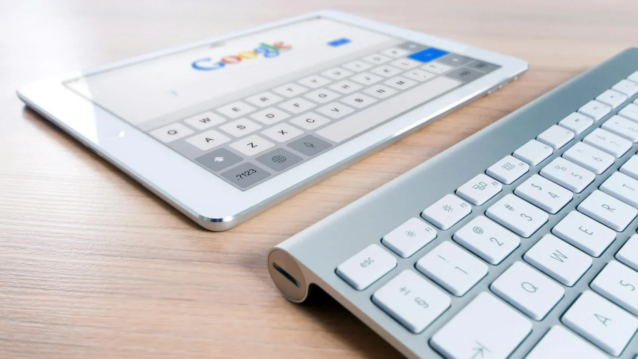 Search Bar Digital Screen