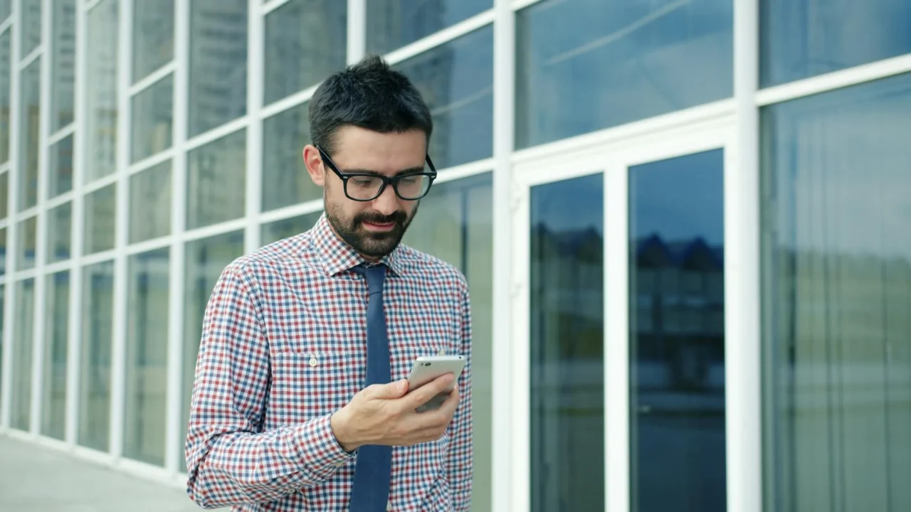 Smartphone Job Search