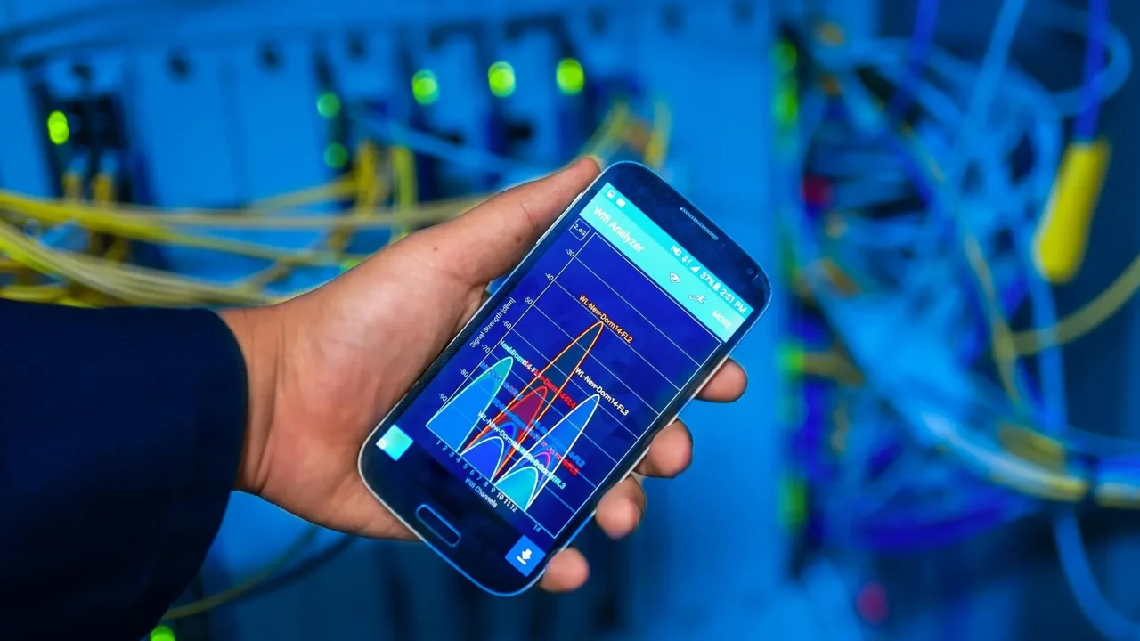 Smartphone Networking