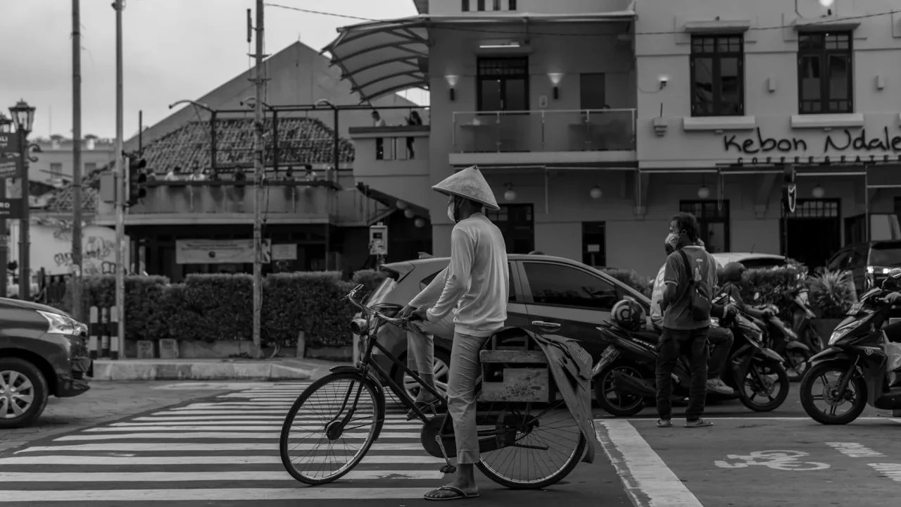 Yogyakarta City People Talking