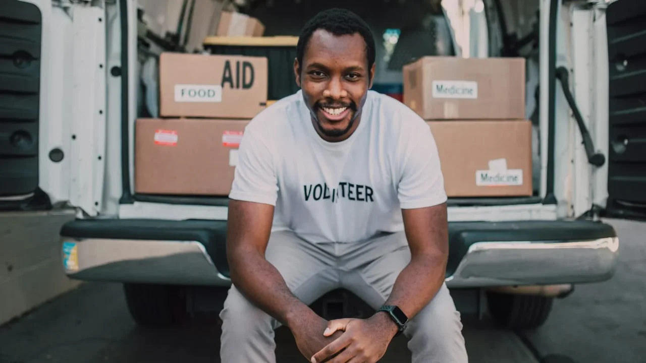 Delivery Man Food Distribution