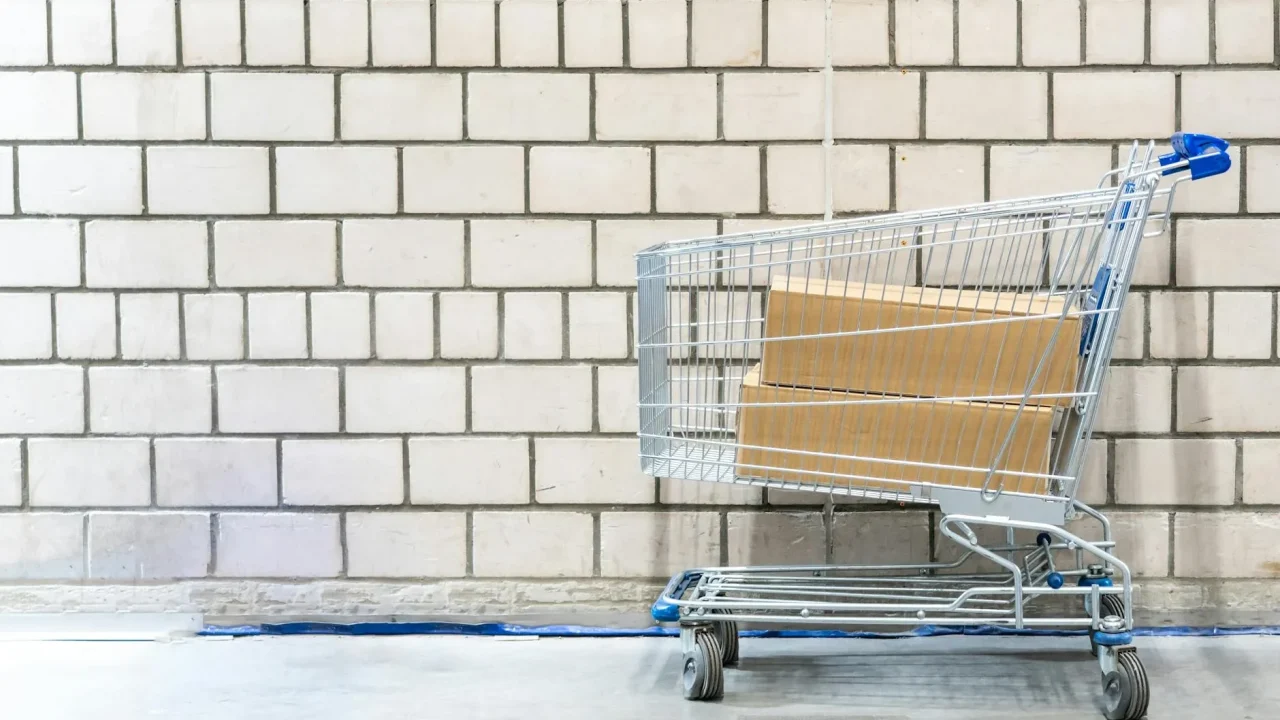 Logistics Warehouse Food Delivery