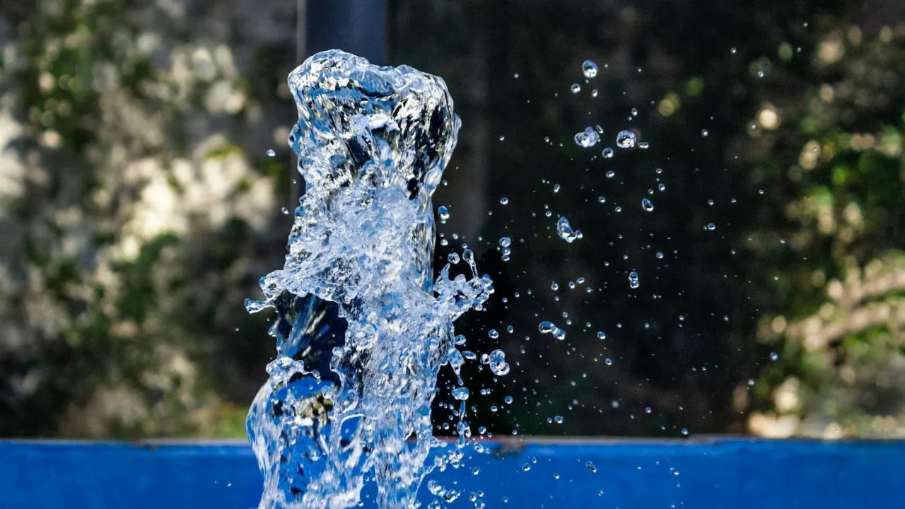 School Canteen Water Fountain