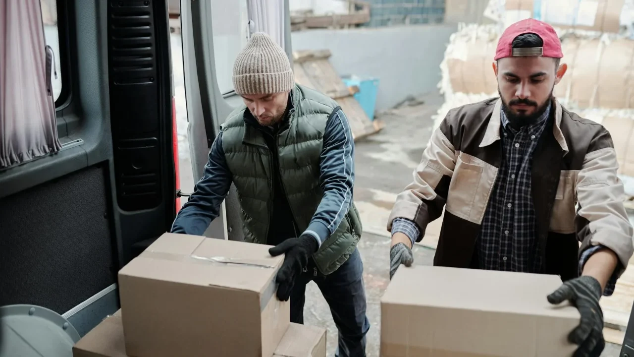 Teamwork Logistics Worker